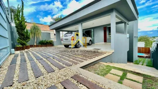 Casa com 3 Quartos à venda, 360m² no Trevo, Belo Horizonte