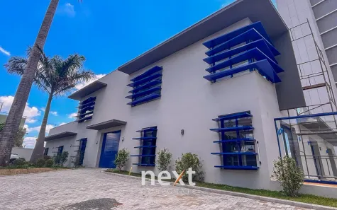 Imóvel Comercial com 4 Quartos para alugar, 900m² no Nova Campinas, Campinas