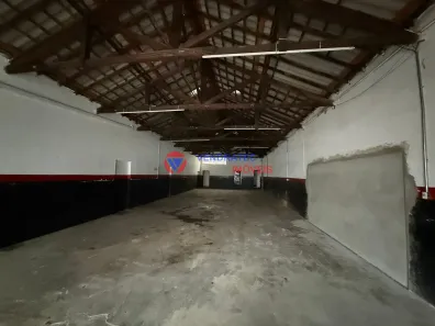 Ponto Comercial para alugar, 190m² no Jardim Simus, Sorocaba
