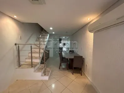 Casa de Condomínio com 2 Quartos à venda, 77m² no Rio Branco, Canoas