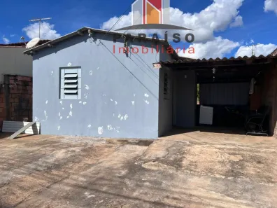 Casa com 2 Quartos à venda, 316m² no Residencial Viviane, Uberlândia