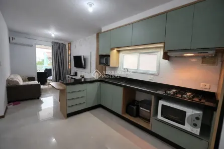Apartamento com 2 Quartos à venda, 65m² no Carianos, Florianópolis