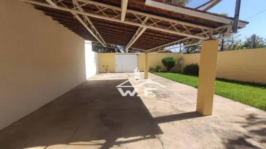 Casa com 3 Quartos para alugar, 212m² no Parque Residencial Beira Rio I, Guaratinguetá