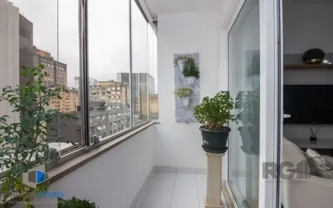 Apartamento com 2 Quartos à venda, 83m² no Centro Histórico, Porto Alegre