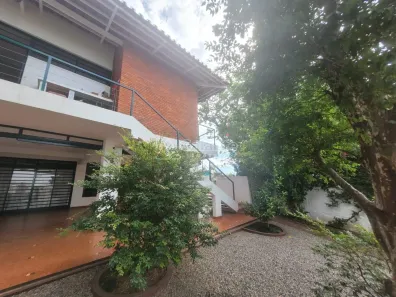 Casa com 6 Quartos à venda, 367m² no Vila Nogueira, Campinas