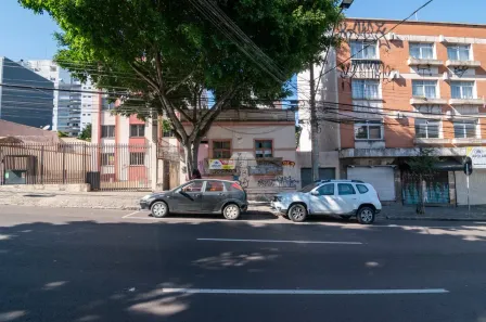 Lote/Terreno à venda, 242m² no São Francisco, Curitiba