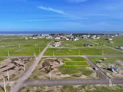 Lote/Terreno à venda, 312m² no Areias Claras, Balneário Gaivota