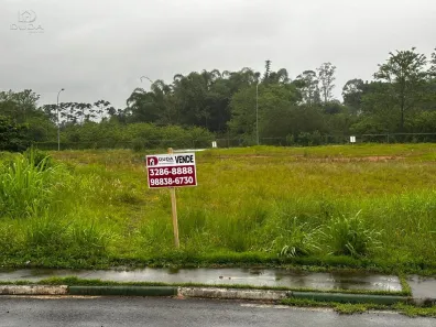 Lote/Terreno à venda, 642m² no Vila Becker, Santo Amaro da Imperatriz