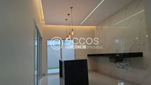 Casa com 3 Quartos à venda, 193m² no Jardim Colina, Uberlândia