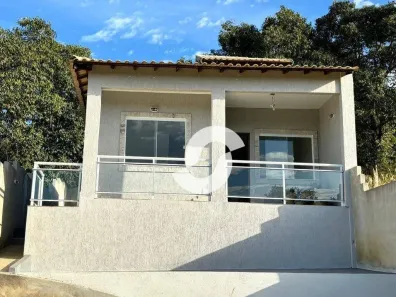 Casa com 2 Quartos à venda, 82m² no Balneário Bambuí (Ponta Negra), Maricá
