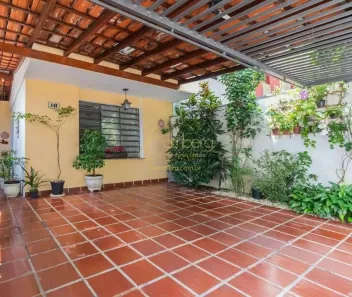 Casa com 3 Quartos à venda, 140m² no Chácara Santo Antônio (Zona Sul), São Paulo