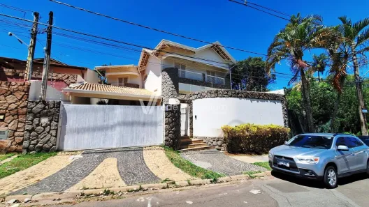Sobrado com 4 Quartos para venda ou aluguel, 250m² no Jardim das Paineiras, Campinas