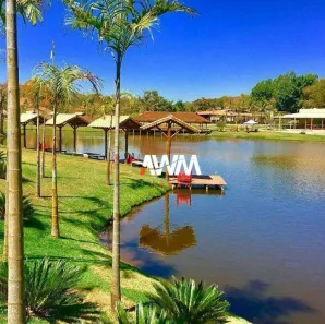 Casa de Condomínio com 3 Quartos à venda, 1000m² no Centro, Trindade