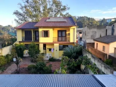 Casa com 3 Quartos à venda, 200m² no Nonoai, Porto Alegre