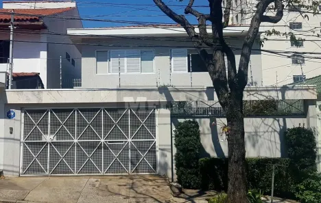 Sobrado com 3 Quartos à venda, 226m² no Indianópolis, São Paulo