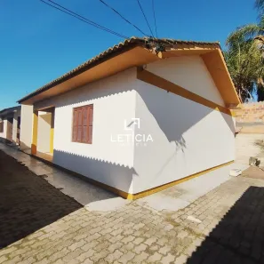 Casa com 2 Quartos para alugar, 68m² no São João, Santa Maria