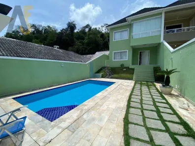 Casa de Condomínio com 3 Quartos à venda, 240m² no Anil, Rio de Janeiro