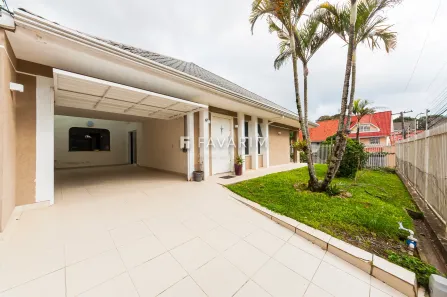 Casa com 4 Quartos à venda, 230m² no São Braz, Curitiba
