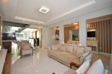 Sobrado com 3 Quartos à venda, 225m² no Loteamento Montparnasse, Almirante Tamandaré