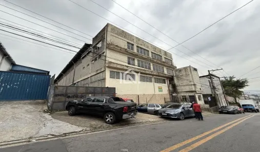 Galpão/Depósito/Armazém para alugar, 1600m² no Jardim Califórnia, Barueri