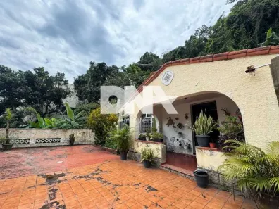 Casa com 3 Quartos à venda, 590m² no Laranjeiras, Rio de Janeiro