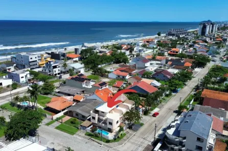 Sobrado com 3 Quartos à venda, 259m² no Centro, Matinhos