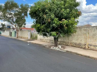Lote/Terreno para alugar, 2750m² no Vila Celina, São Carlos