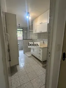 Apartamento com 2 Quartos à venda, 60m² no Parque Residencial das Camélias, Bauru