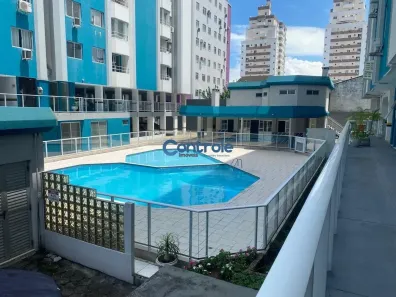 Apartamento com 3 Quartos à venda, 74m² no Barreiros, São José