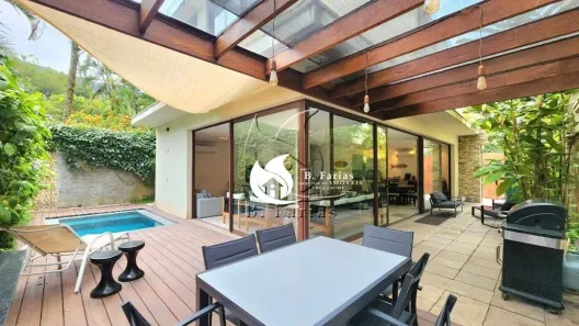 Casa de Condomínio com 5 Quartos para venda ou aluguel, 300m² no Barra do Sahy, São Sebastião