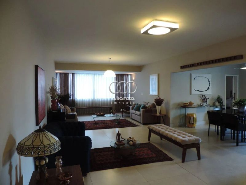 Apartamento com 4 quartos — Santo Antônio, Belo Horizonte
