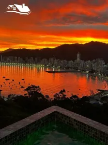 Casa com 4 Quartos à venda, 418m² no Canto da Praia, Itapema