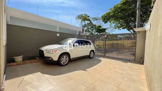 Casa com 3 Quartos à venda, 120m² no Santa Amélia, Belo Horizonte