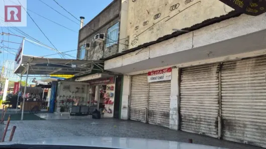 Ponto Comercial para alugar, 472m² no Bangu, Rio de Janeiro