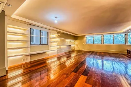 Apartamento com 3 Quartos para alugar, 210m² no Jardim Europa, São Paulo