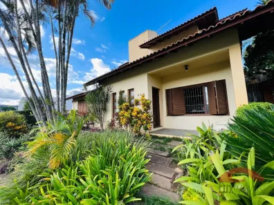Casa com 3 Quartos à venda, 246m² no Guarani, Novo Hamburgo