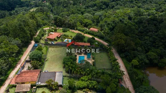 Fazenda/Sítio com 7 Quartos à venda, 600m² no Recanto dos Palmares, Atibaia