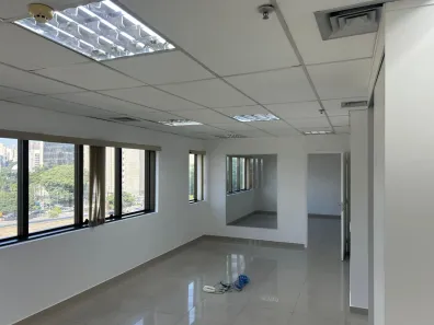 Ponto Comercial para alugar, 75m² no Várzea da Barra Funda, São Paulo