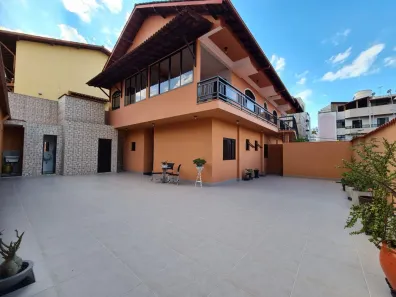 Casa com 4 Quartos à venda, 413m² no Teixeiras, Juiz de Fora