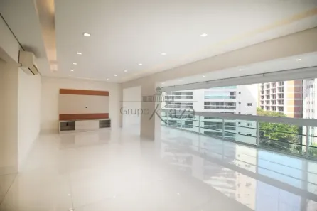 Apartamento com 4 Quartos à venda, 140m² no Vila Olímpia, São Paulo