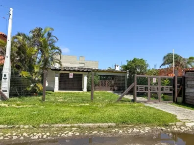 Casa com 3 Quartos à venda, 155m² no , Imbé