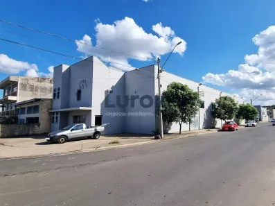 Galpão/Depósito/Armazém para alugar, 675m² no Vila Faustina II, Valinhos