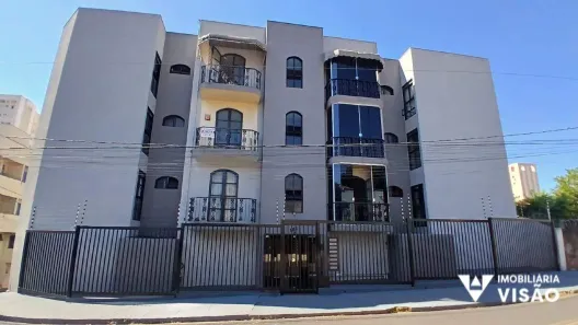 Apartamento com 3 Quartos à venda, 135m² no São Benedito, Uberaba
