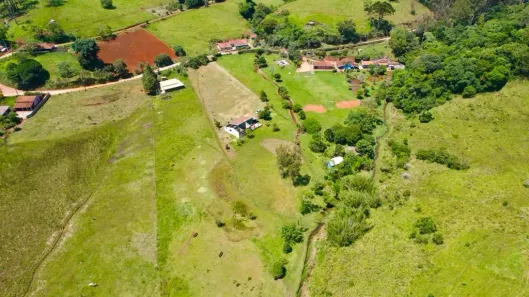 Fazenda/Sítio com 1 Quarto à venda, 80m² no Centro, Santo Antônio do Pinhal