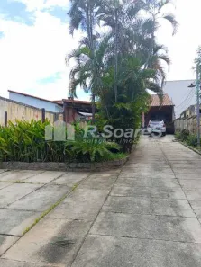 Casa com 2 Quartos à venda, 221m² no Vila Valqueire, Rio de Janeiro