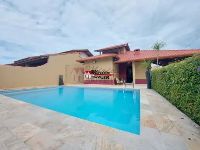 Casa com 3 Quartos à venda, 170m² no Centro, Peruíbe