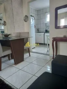 Apartamento com 3 Quartos para alugar, 80m² no Chácaras Tubalina e Quartel, Uberlândia