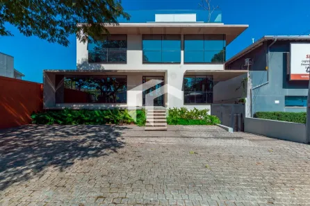 Prédio Comercial com 4 Quartos para alugar, 800m² no Nova Campinas, Campinas