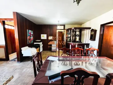 Casa com 3 Quartos à venda, 243m² no Chácara das Pedras, Porto Alegre