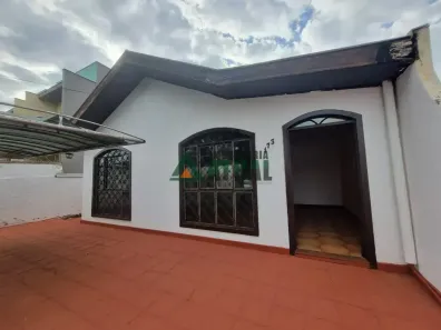 Casa com 2 Quartos à venda, 63m² no Operária, Londrina